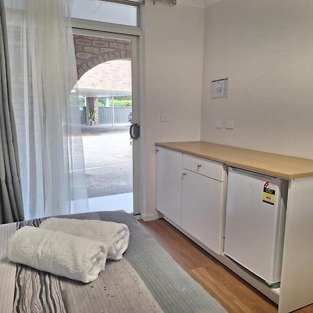 Bay House Motel Bateau Bay Buitenkant foto